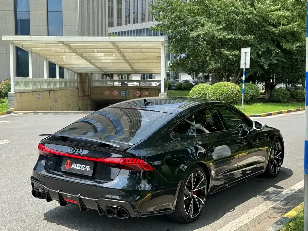 Audi A7 — фото 7