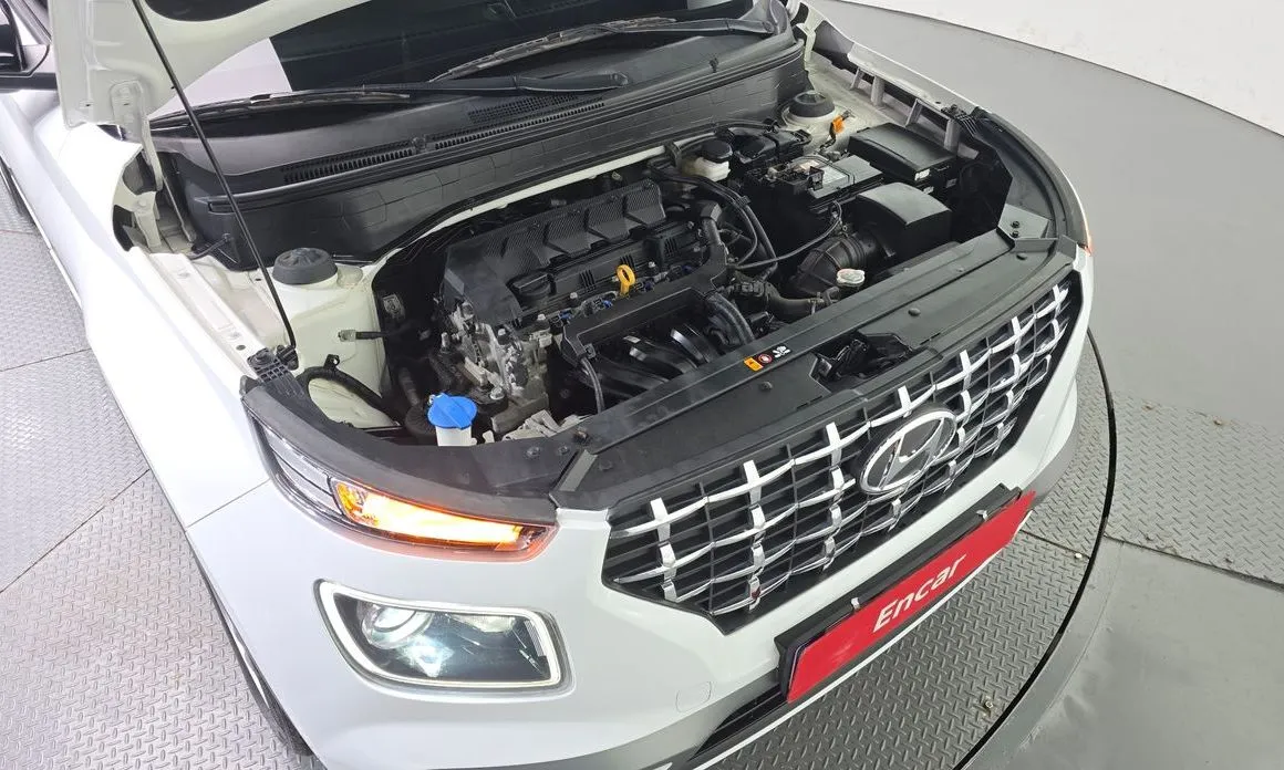 Hyundai Venue 2021 из KR, фото 2