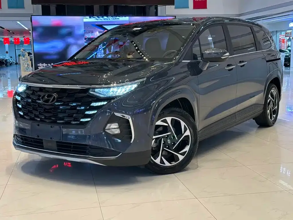Hyundai Custo — фото 1