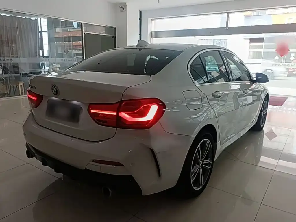 BMW 1 Series — фото 10