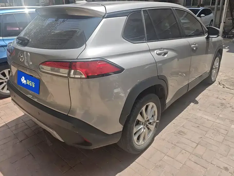 Toyota Corolla Cross — фото 2