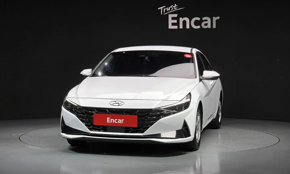 Hyundai AVANTE — фото 2