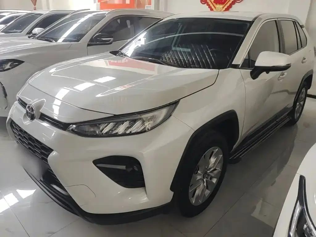 Toyota Wildlander — фото 1