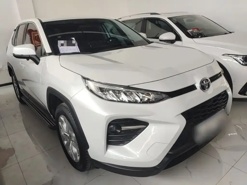 Toyota Wildlander — фото 10