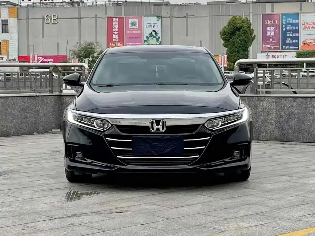 Honda Accord — фото 2
