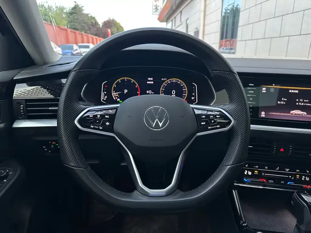 Volkswagen Passat — фото 2