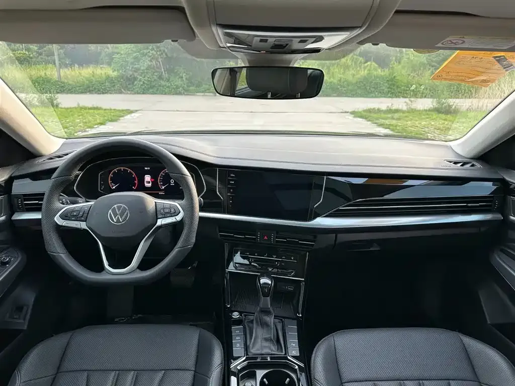 Volkswagen Passat — фото 2