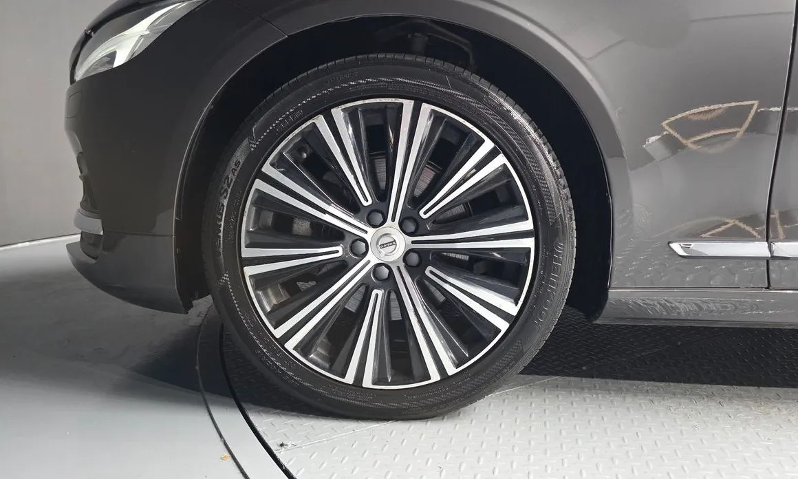 Volvo S90 2021 из KR, фото 3