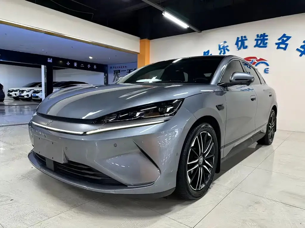 BYD Qin L — фото 1