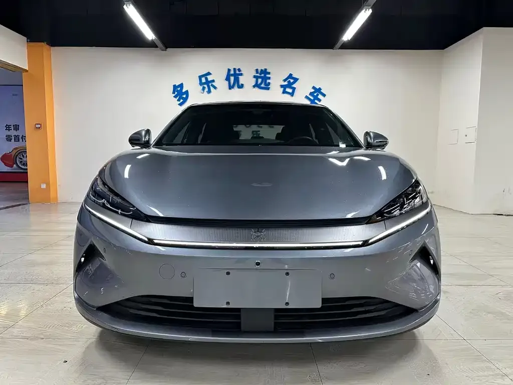 BYD Qin L — фото 9