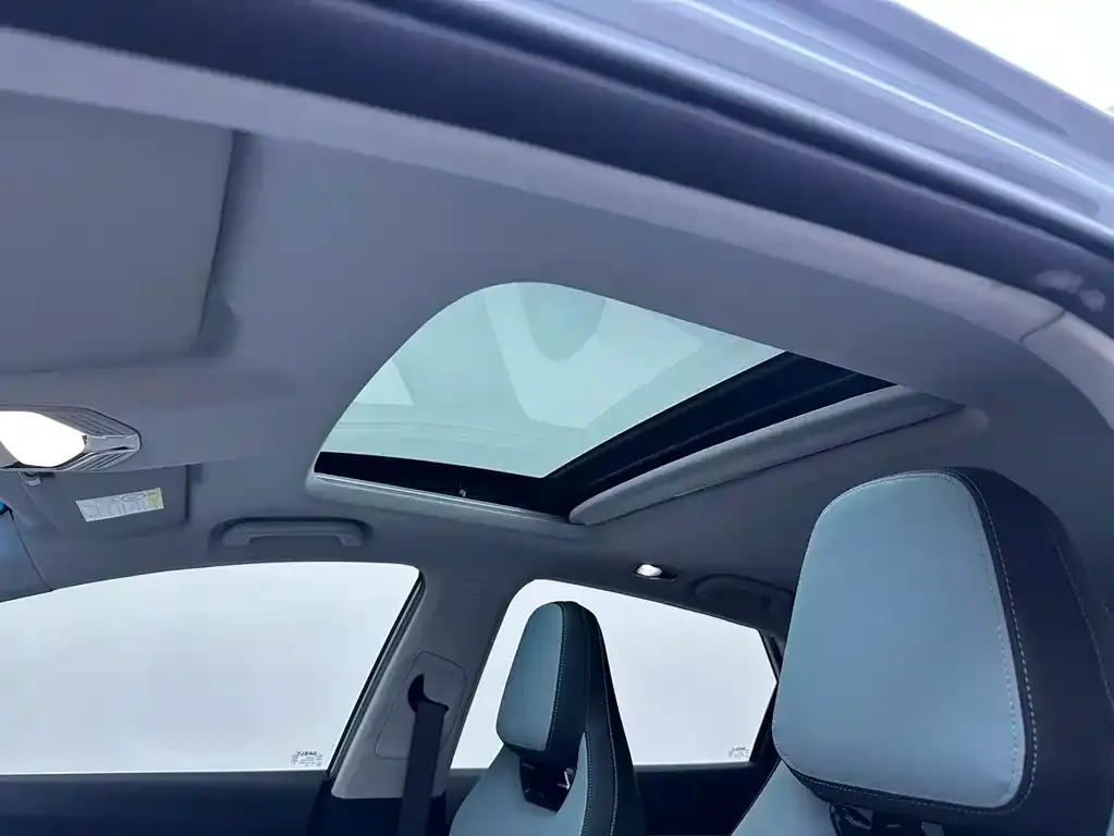 Geely Emgrand S 2022 из CN, фото 2