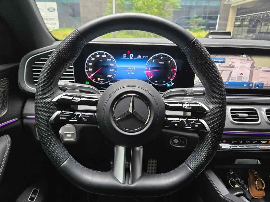 Mercedes-Benz GLE-Class — фото 8