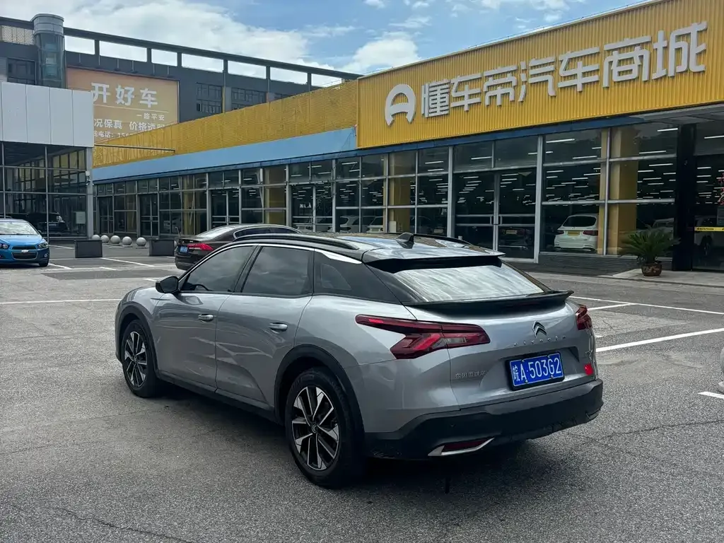 Citroen C5 X 2025 из CN, фото 4