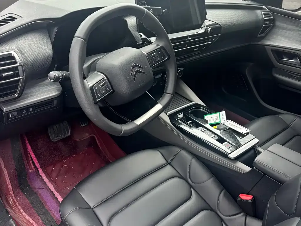 Citroen C5 X 2025 из CN, фото 7