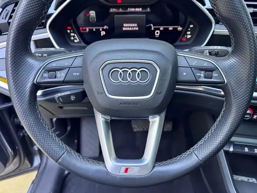 Audi Q3 Sportback 2022 из CN, фото 5