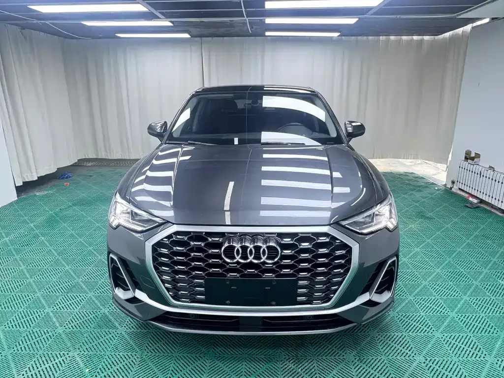 Audi Q3 Sportback 2022 из CN, фото 7