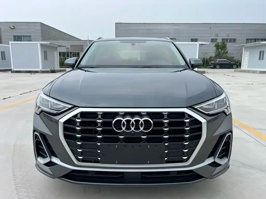 Audi Q3 — фото 2