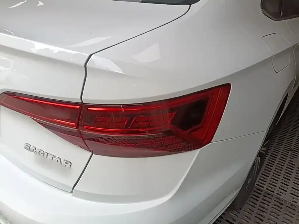 Volkswagen Sagitar 2022 из CN, фото 3