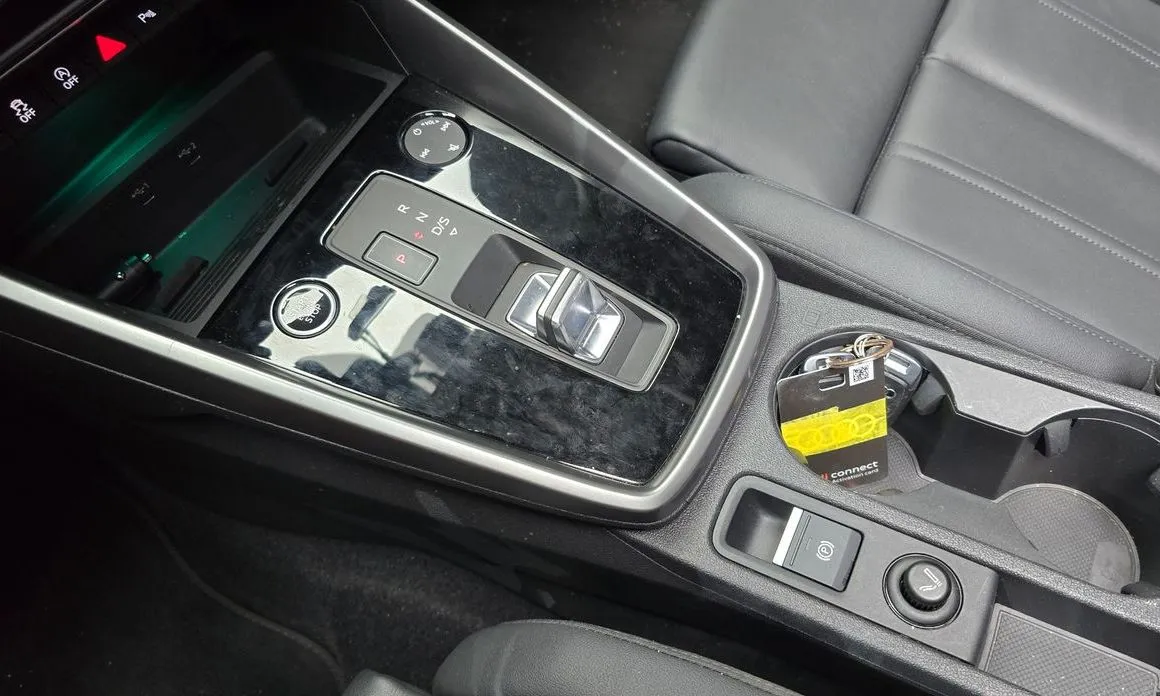 Audi A3 2023 из KR, фото 9