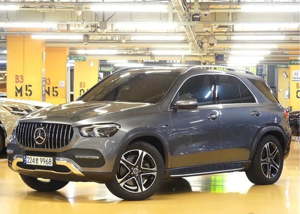 Mercedes-Benz GLE-Class — фото 1