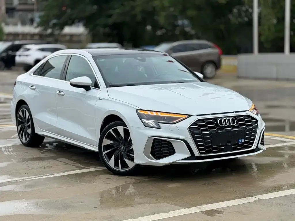 Audi A3 — фото 7