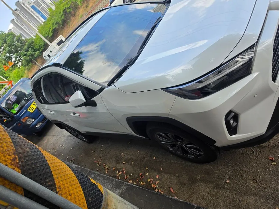 Toyota RAV4 2023 из KR, фото 8
