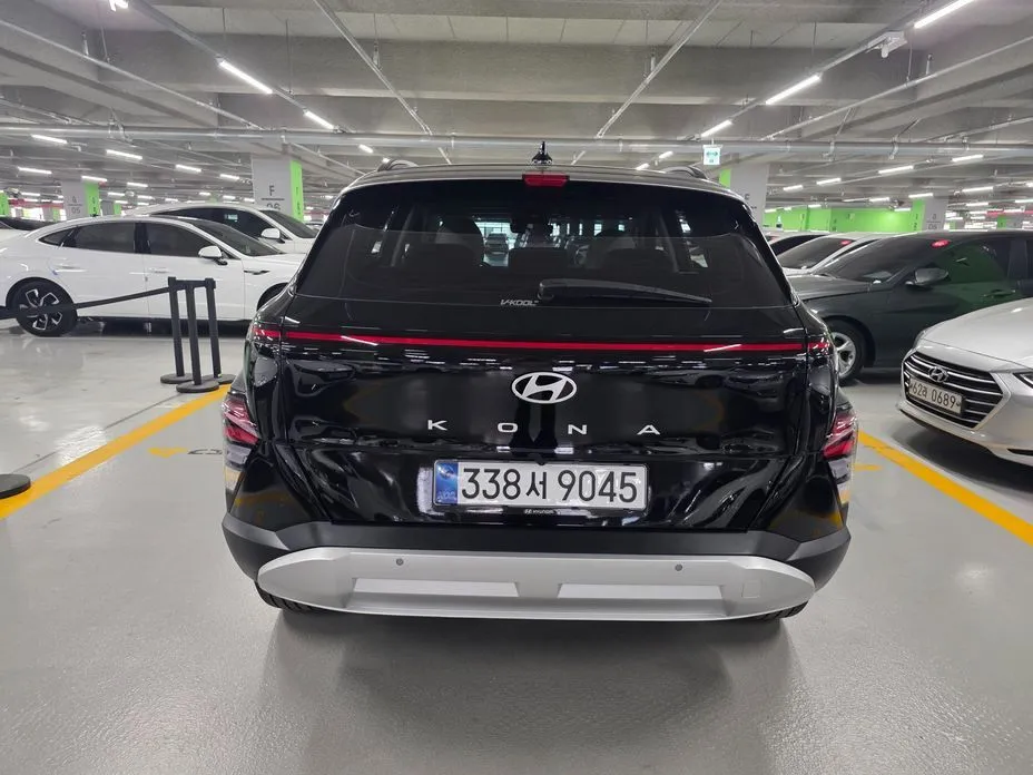 Hyundai Kona 2023 из KR, фото 3