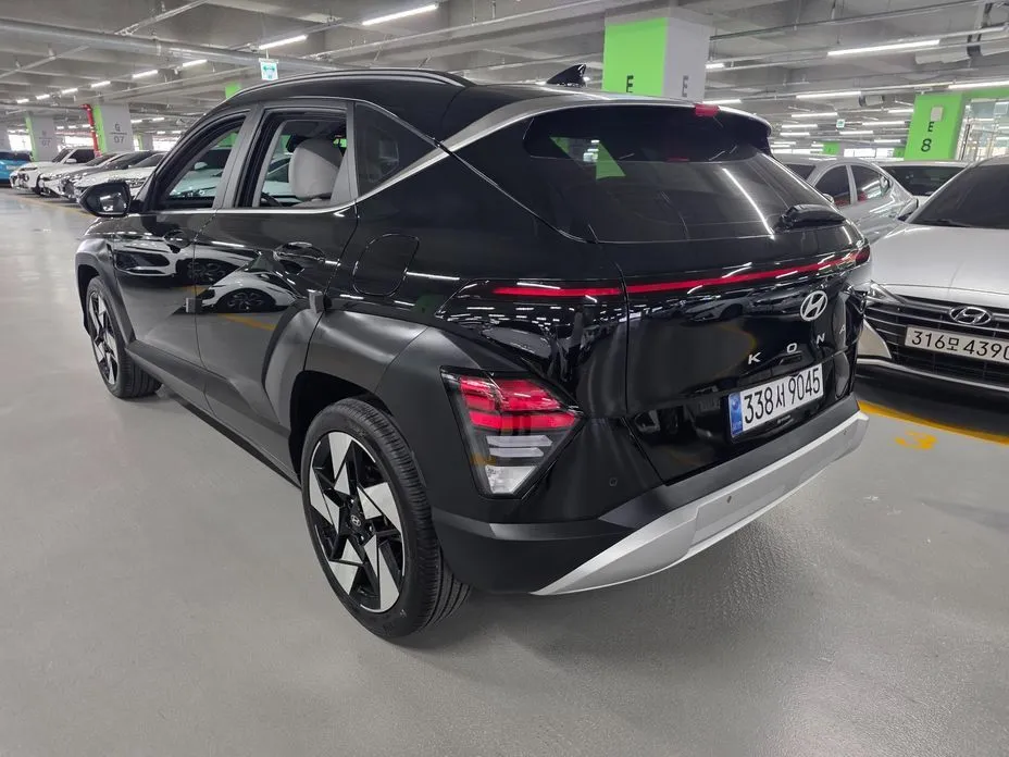 Hyundai Kona 2023 из KR, фото 9