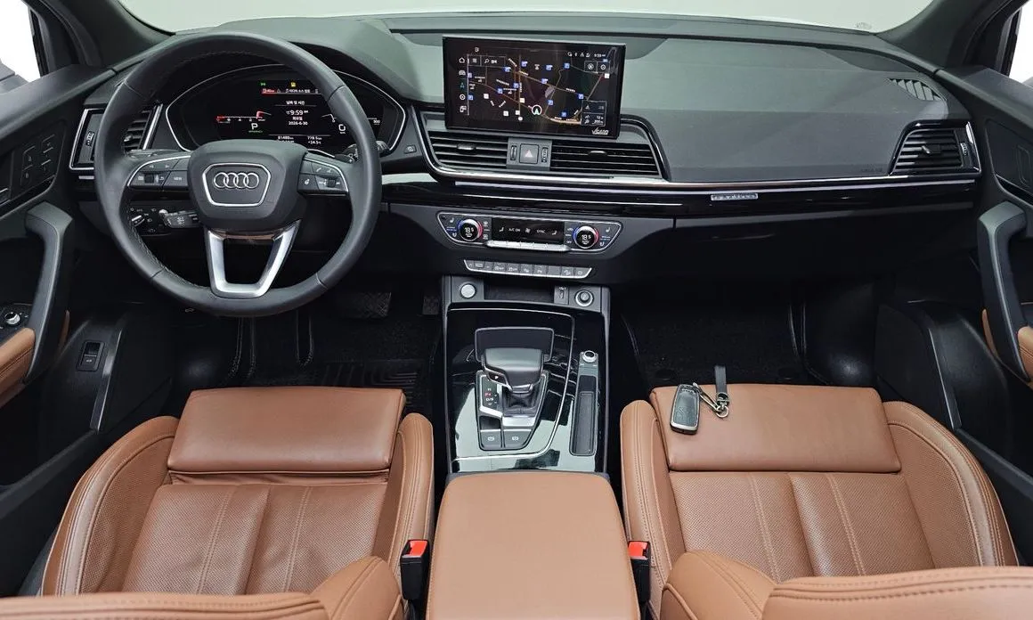 Audi Q5 2021 из KR, фото 8