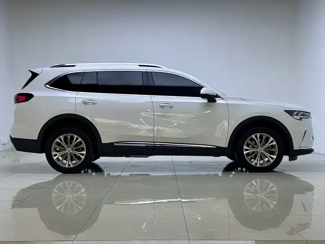 Buick Envision Plus — фото 4