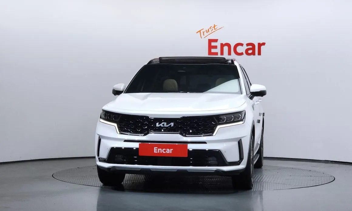 Kia Sorento — фото 5