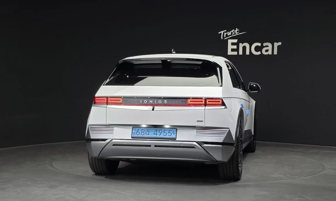 Hyundai Ioniq5 — фото 2