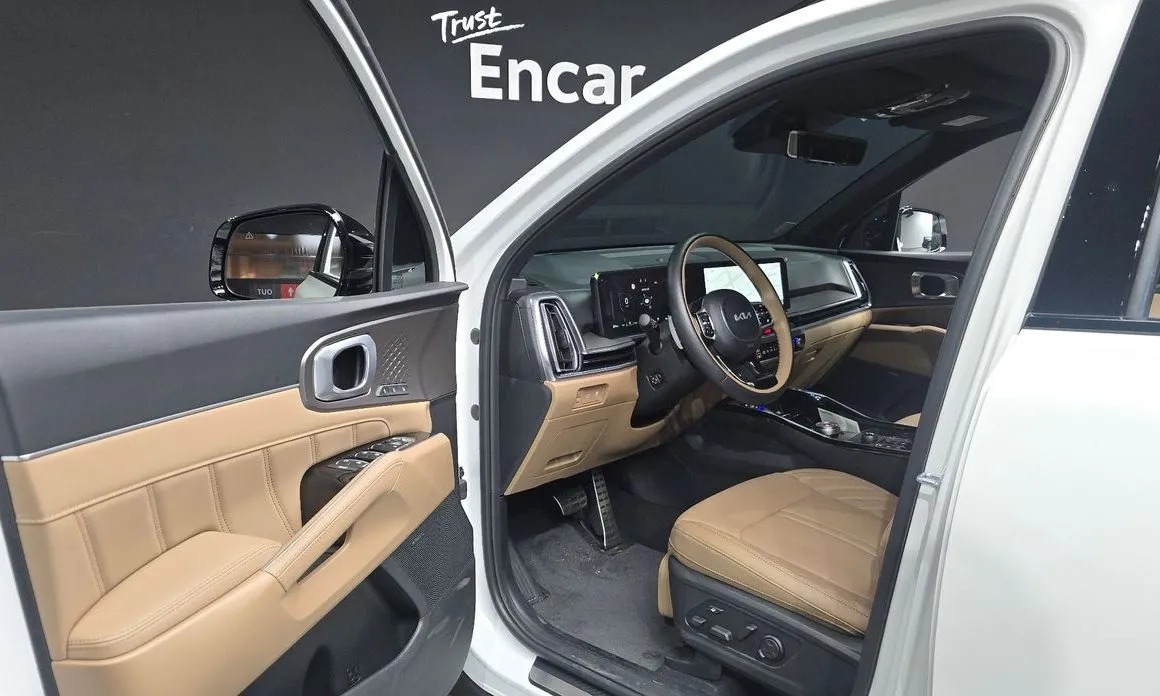 Kia Sorento — фото 6