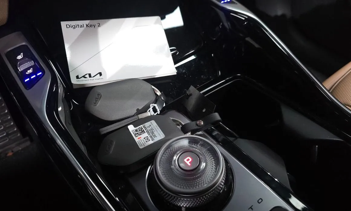 Kia Sorento — фото 4