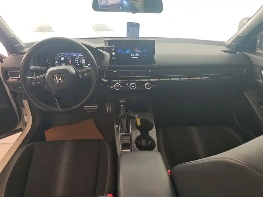 Honda Civic — фото 7