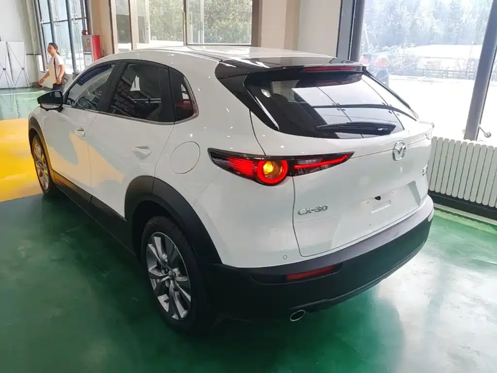 Mazda CX-30 — фото 6