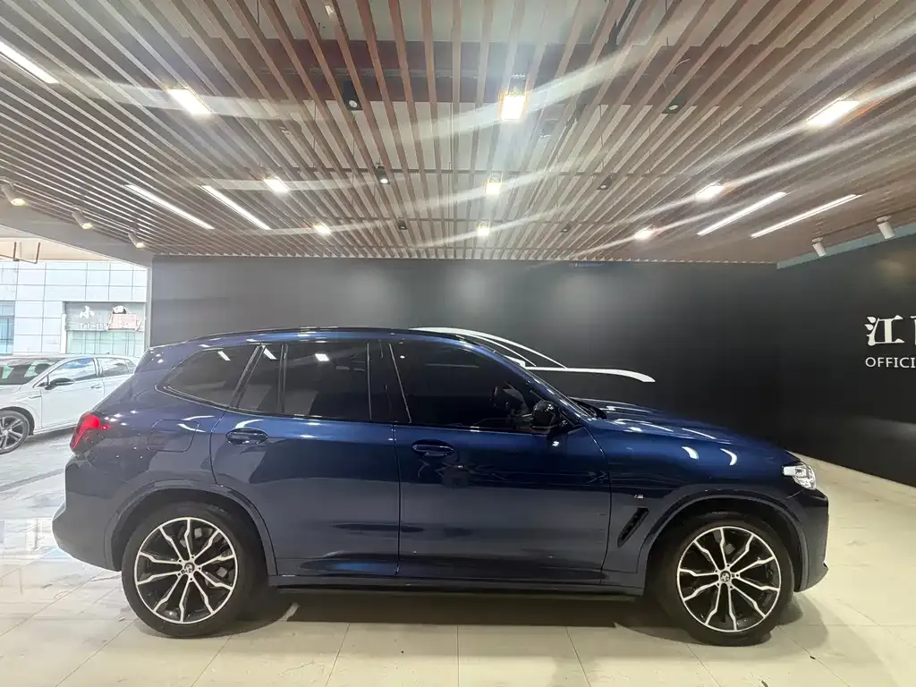 BMW X3 — фото 2