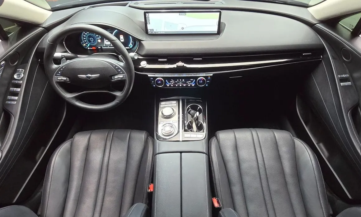 Genesis G80 — фото 10