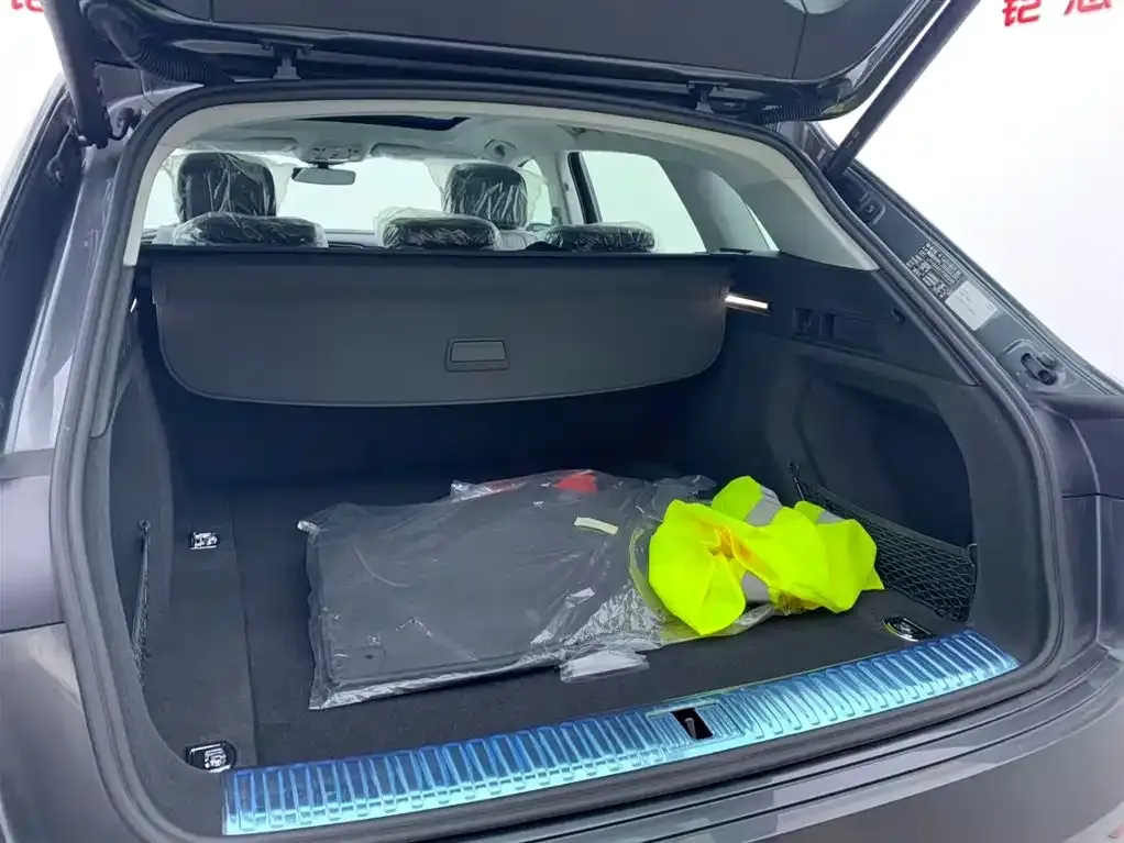Audi e-tron 2026 из CN, фото 10