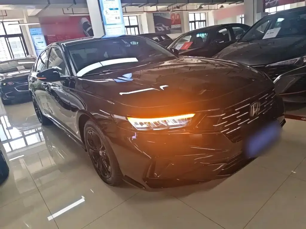 Honda Accord — фото 6