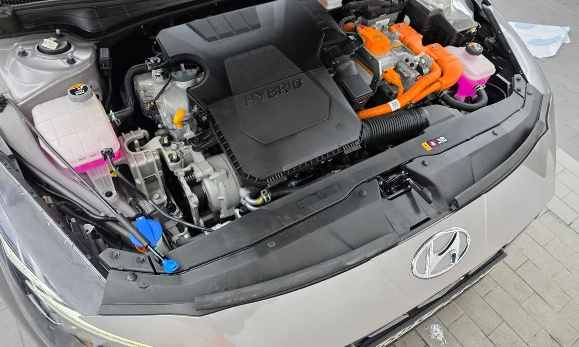 Hyundai AVANTE — фото 4