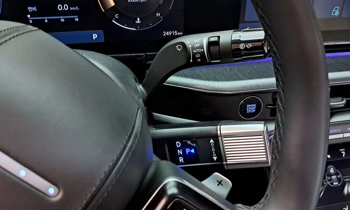 Hyundai Grandeur 2023 из KR, фото 8