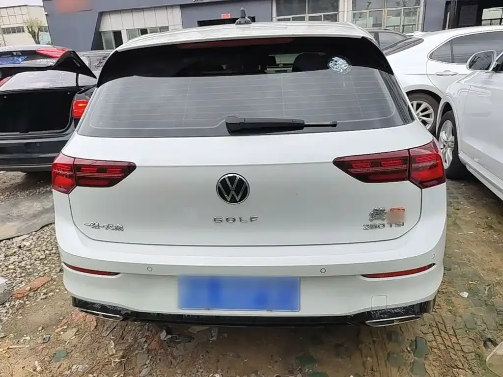 Volkswagen Golf 2021 из CN, фото 10