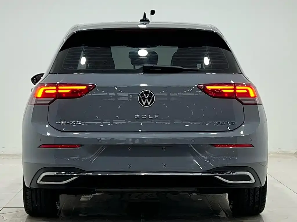 Volkswagen Golf — фото 4