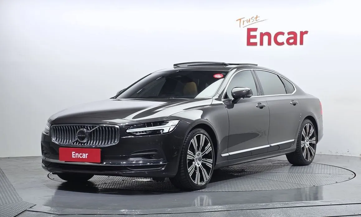 Volvo S90