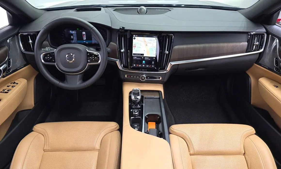 Volvo S90 2023 из KR, фото 7