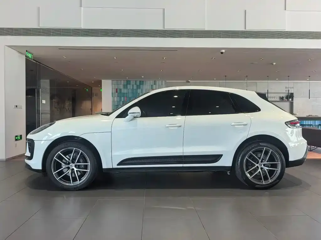 Porsche Macan — фото 3