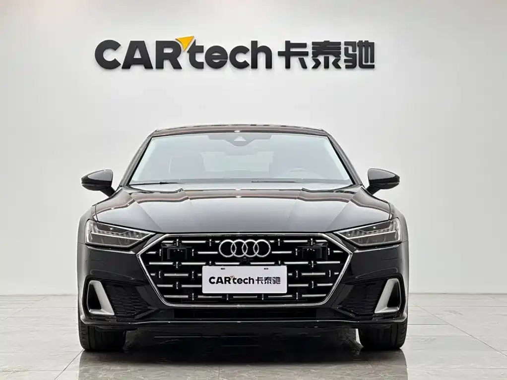 Audi A7L — фото 3