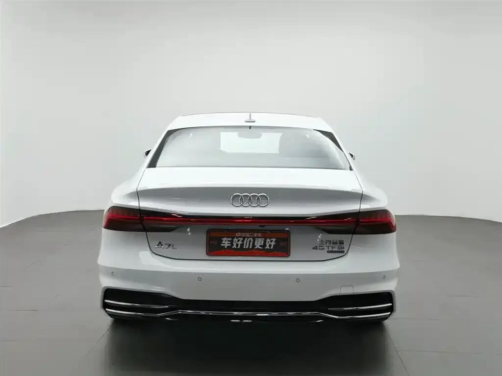 Audi A7L — фото 5