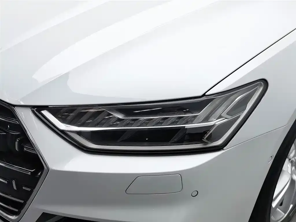 Audi A7L — фото 3